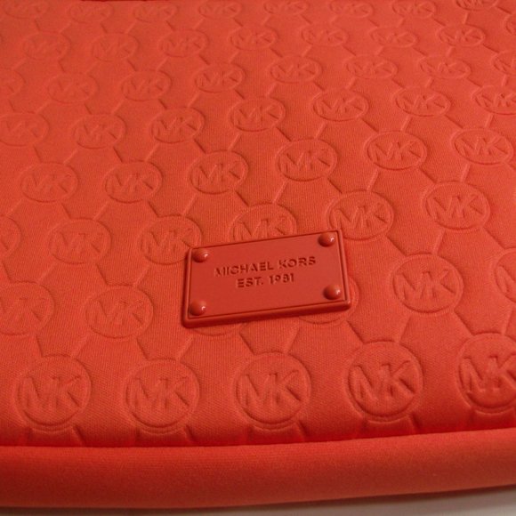 Michael Kors Logo Orange Neoprene Shoulder bag - Picture 3 of 10